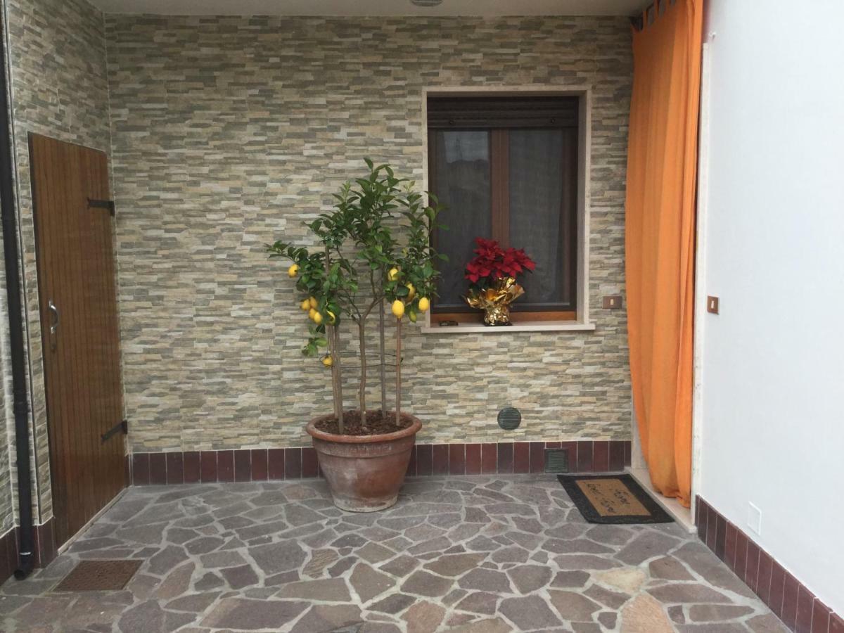 Sabry Apartment Сан-Джулиано-Терме Экстерьер фото
